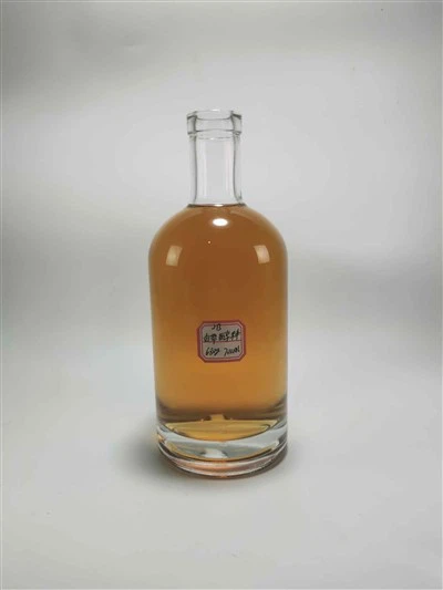 Flixkun tal-ġinn tal-ħġieġ tal-vodka 700ml